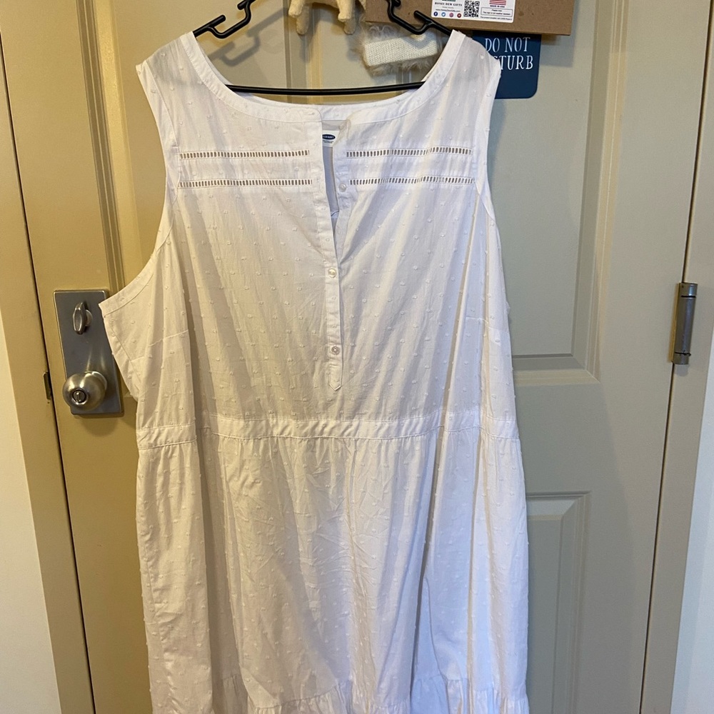 Old Navy Flowy White Dress